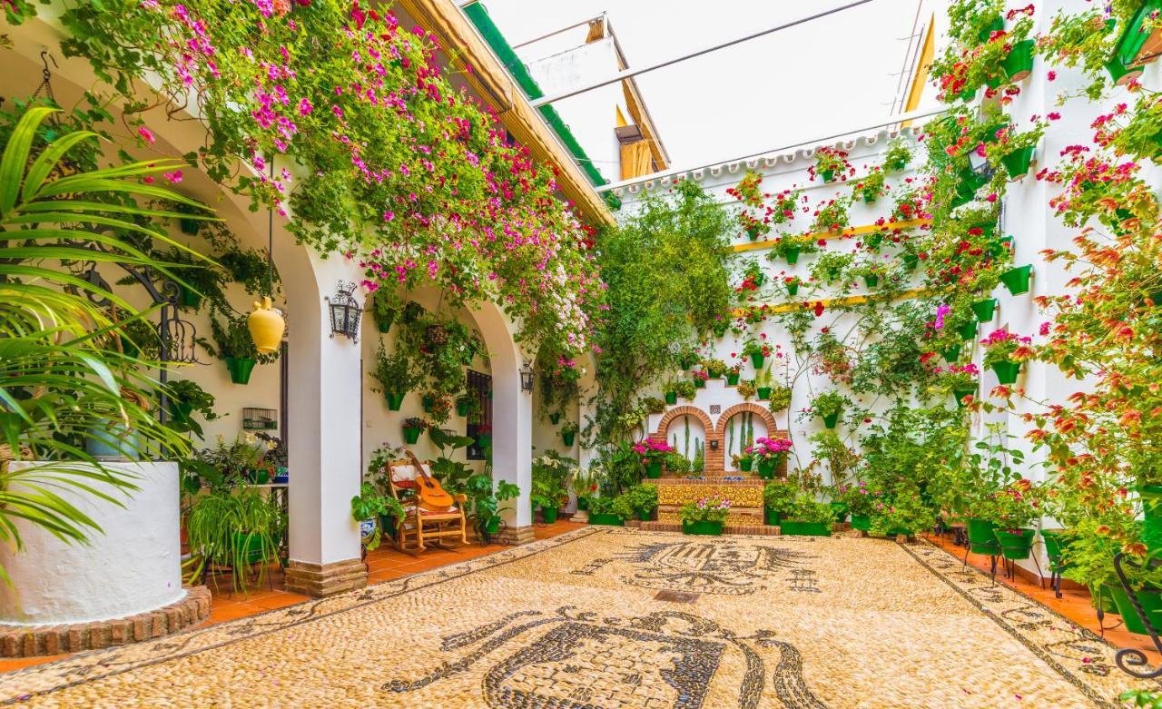 Casa En Plaza De La Corredera Con Balcon Apartment กอร์โดบา ภายนอก รูปภาพ