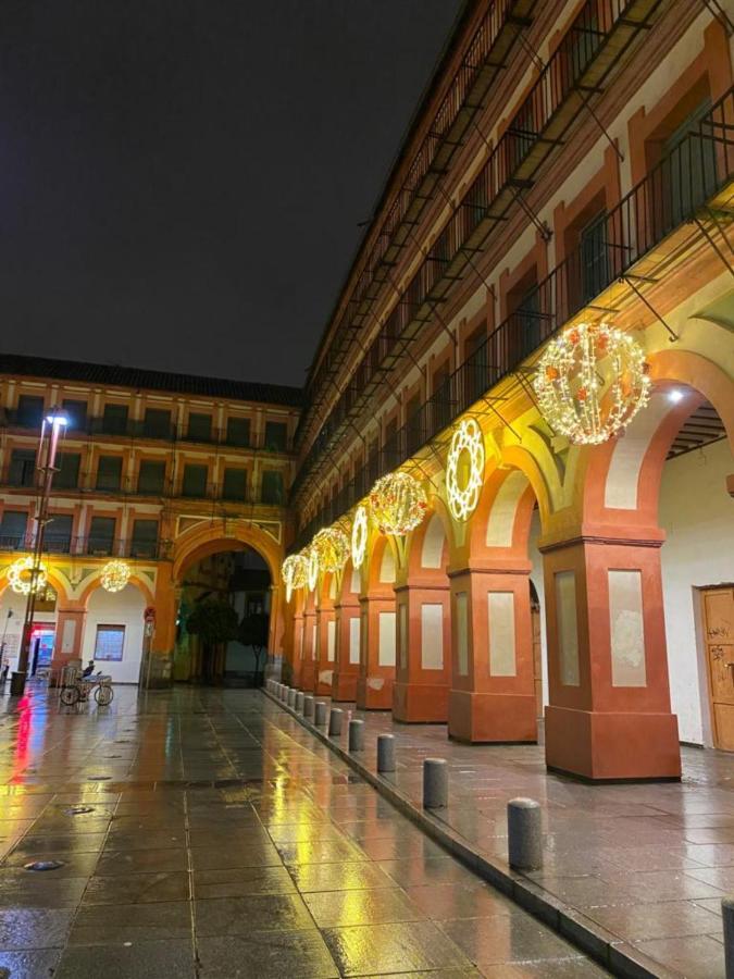 Casa En Plaza De La Corredera Con Balcon Apartment กอร์โดบา ภายนอก รูปภาพ